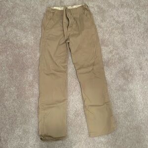 Gap khaki